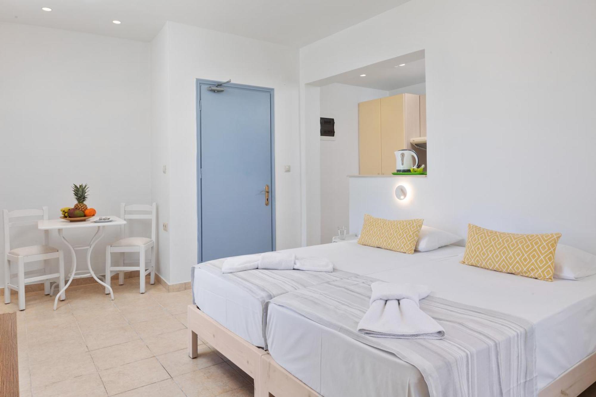 Bella Vista Beach Hotel Benitses  Eksteriør bilde