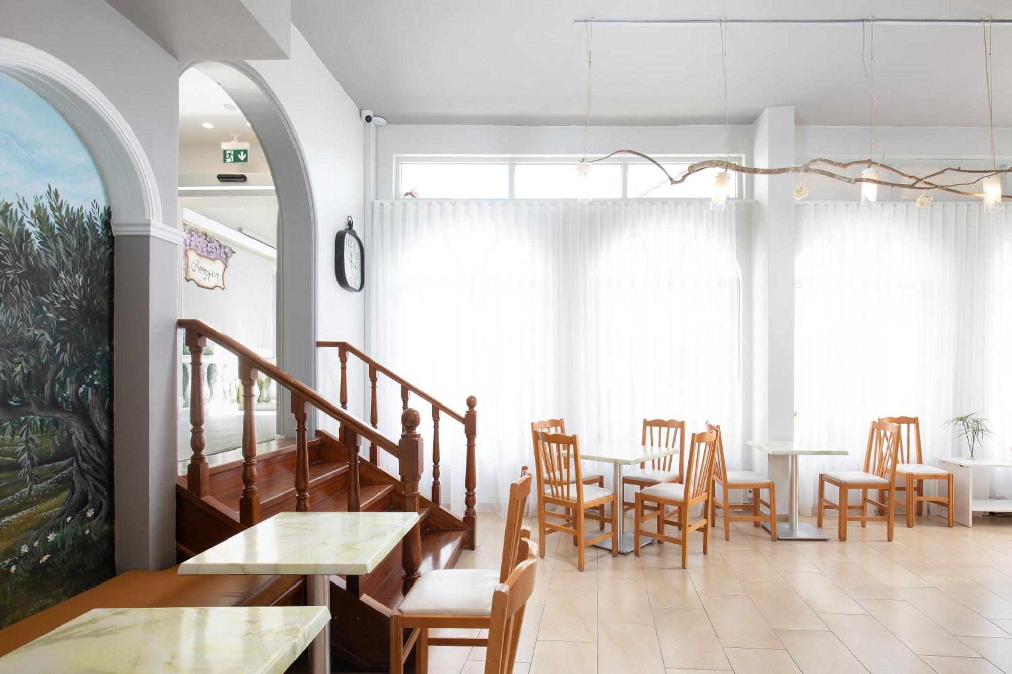 Bella Vista Beach Hotel Benitses  Eksteriør bilde